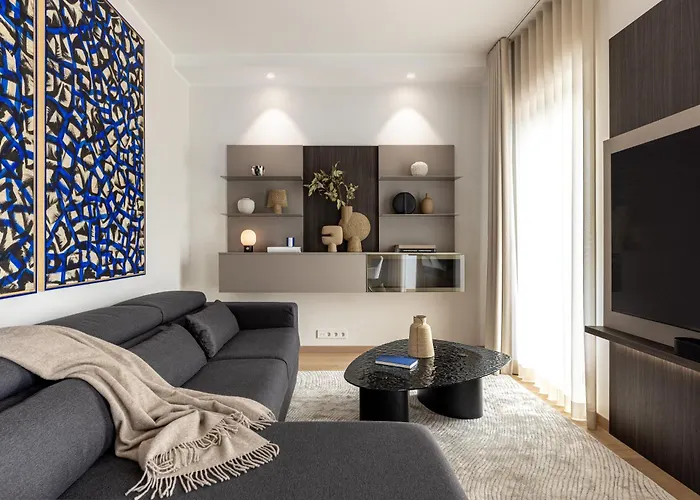 Stylish Waterfront With Lounge Terrace & Sauna アパート *