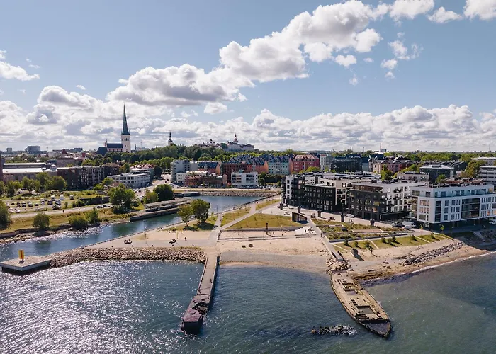 Stylish Waterfront With Lounge Terrace & Sauna Apartment Tallinn