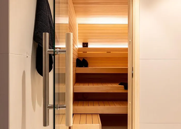 Lejlighed Stylish Waterfront With Lounge Terrace & Sauna